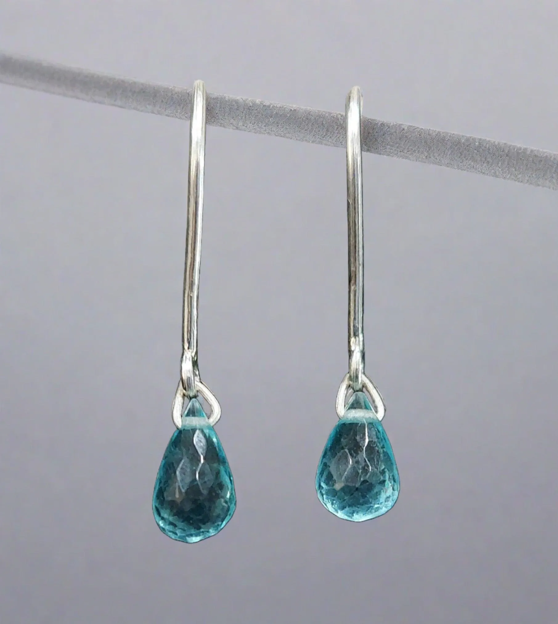 Drop Shaped-925 Silver Apatite Earring