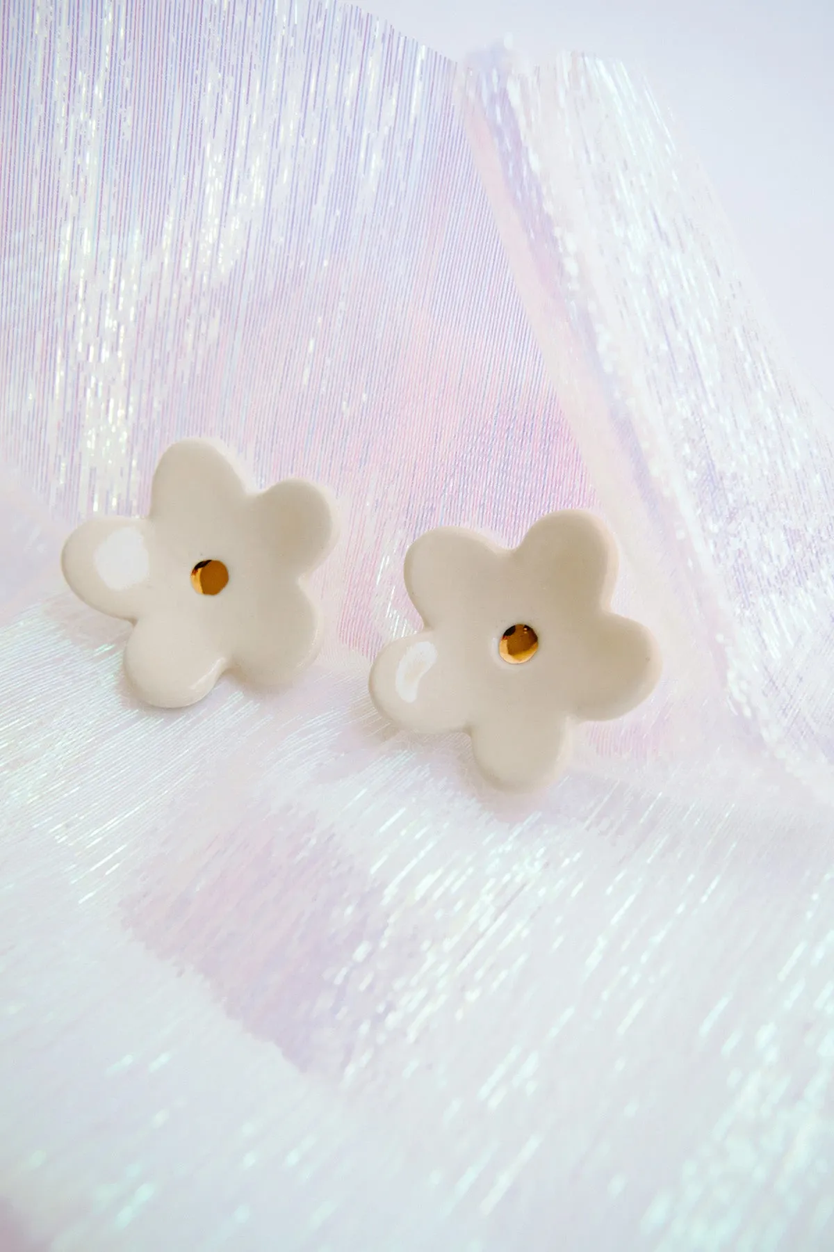 Flower Earrings - Creme