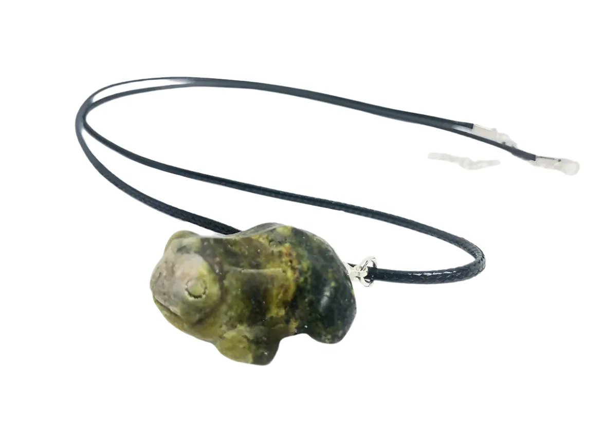 Green Jasper Crystal Frog Pendant Necklace