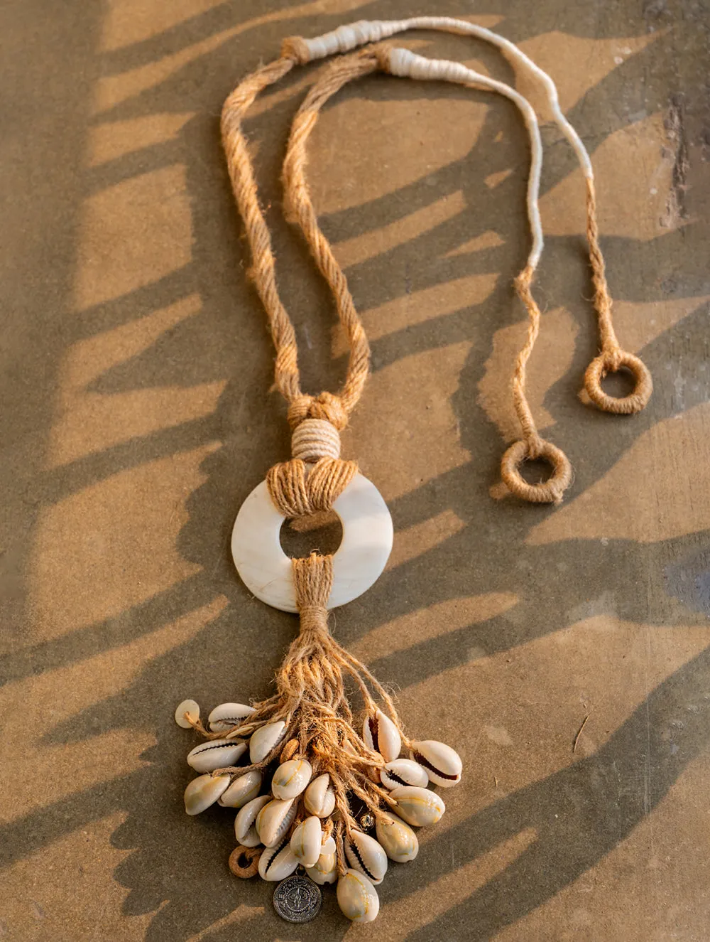 Oval - Seashell & Jute Harmony Necklace