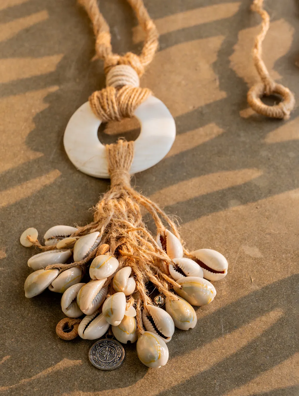 Oval - Seashell & Jute Harmony Necklace