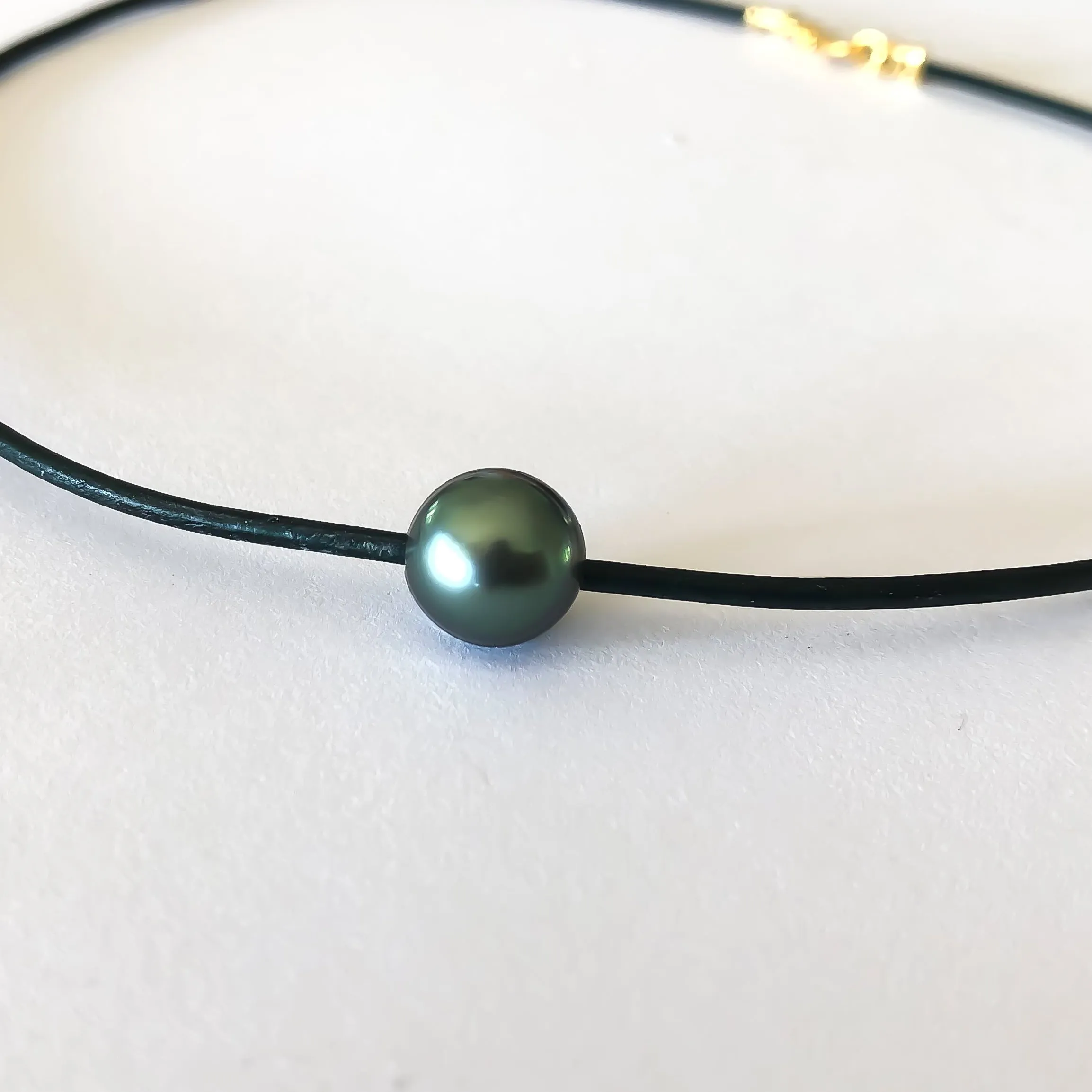 Tahitian Pearl Leather Necklace