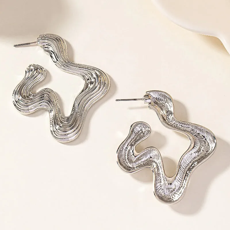 Women's Retro Style Groovy Exaggerated Earrings